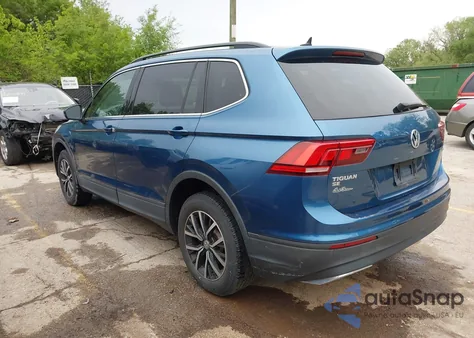 2019 Volkswagen Tiguan 2.0T Se/2.0T Sel/2.0T Sel R-Line/2.0T Sel R-Line Black from USA, damaged, VIN 3VV2B7AX4KM127018